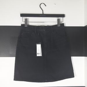 HELMUT LANG $320 Black Denim Skirt Size 25 NWT!
